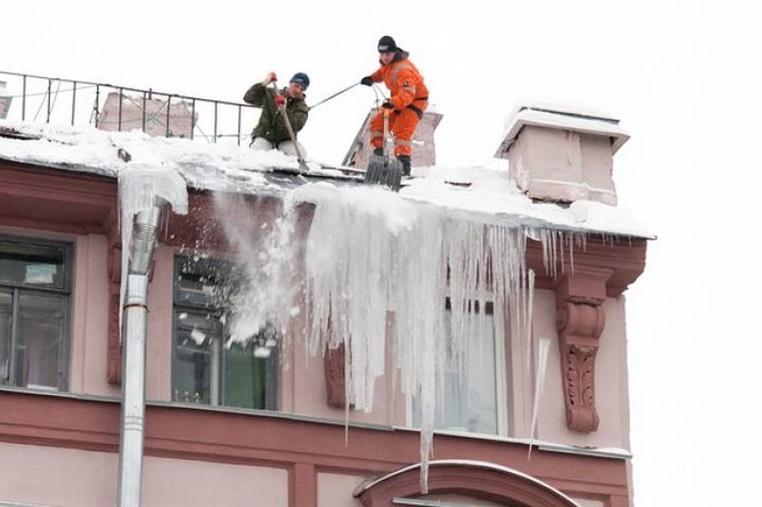 Профессиональное удаление сосулек